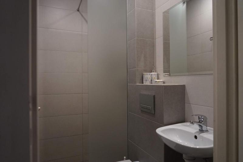 Standard  Double Room image 2