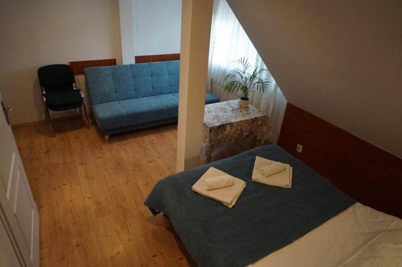 Triple Room image 3