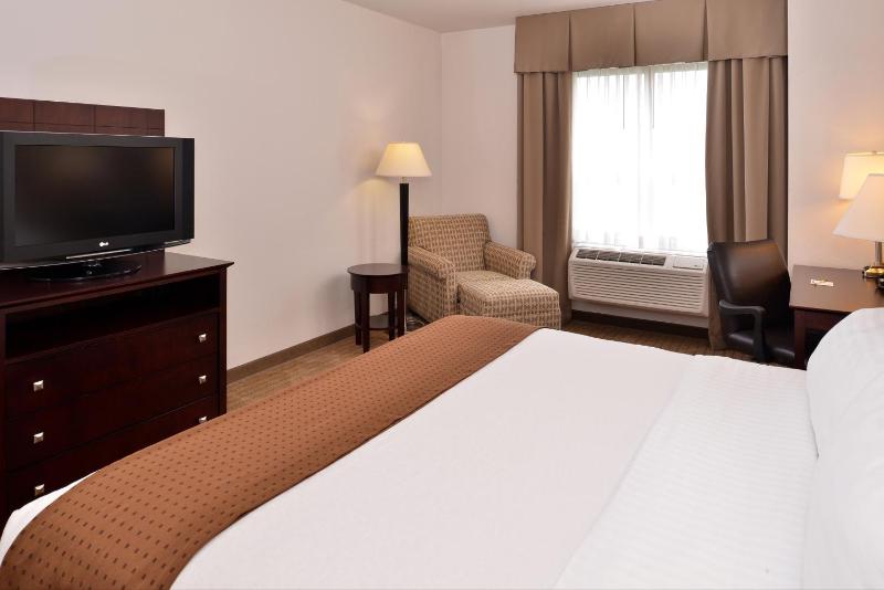 King Room - Disability Access/Non-Smoking image 3