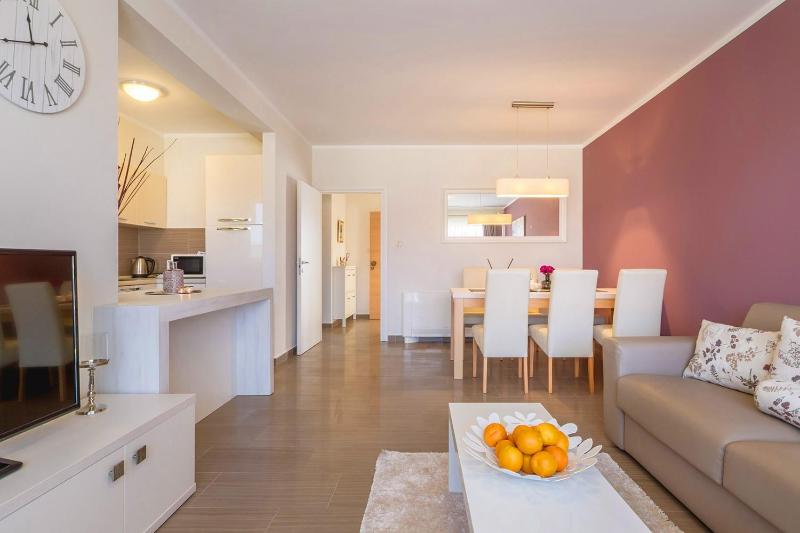 Luxury Apartments Villa Mande - image 18