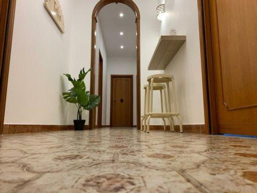 Triple Room with Private Bathroom image 3