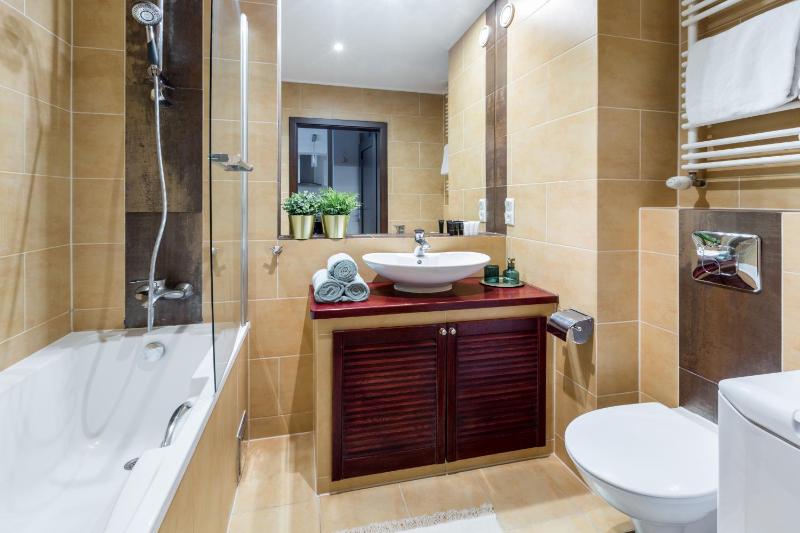 Three-Bedroom Apartment image 4