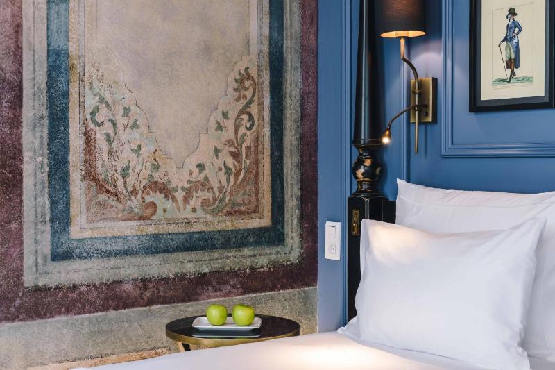 Superior Double or Twin Room image 2