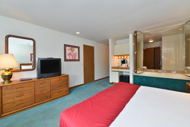 Delux Junior Suite - Non-Smoking - With Jacuzzi image 2