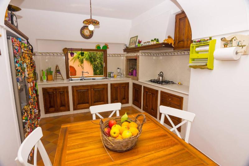 Positano Comfortableapt With Gorgeous Lemongarden - image 7