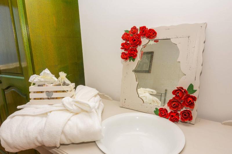 Positano Comfortableapt With Gorgeous Lemongarden - image 26