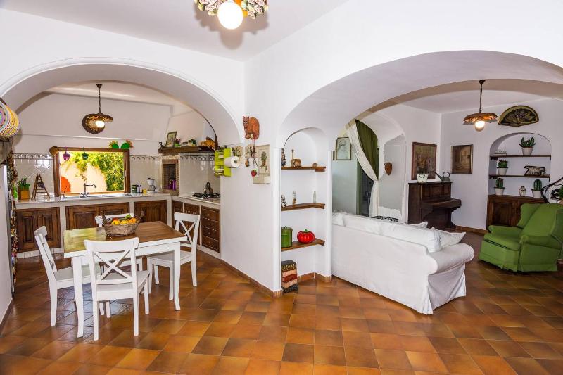 Positano Comfortableapt With Gorgeous Lemongarden - image 10