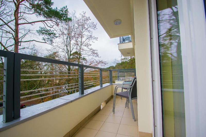 Osiedle Cesarskie Apartamenty - Parking - Apartamenty Bryza - image 37
