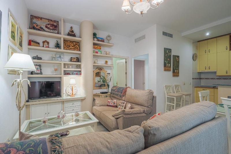 Chic&luminoso-WifiAC/Elegant apt in Salvador 2 BR - image 1