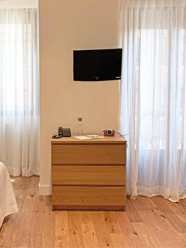 Triple Room image 2