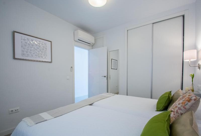 Divina Home Apartments - image 13