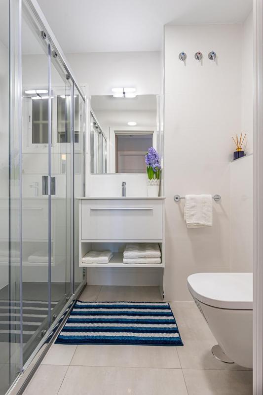 Divina Home Apartments - image 24