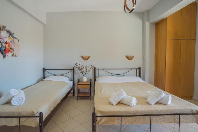 Triple Room image 3