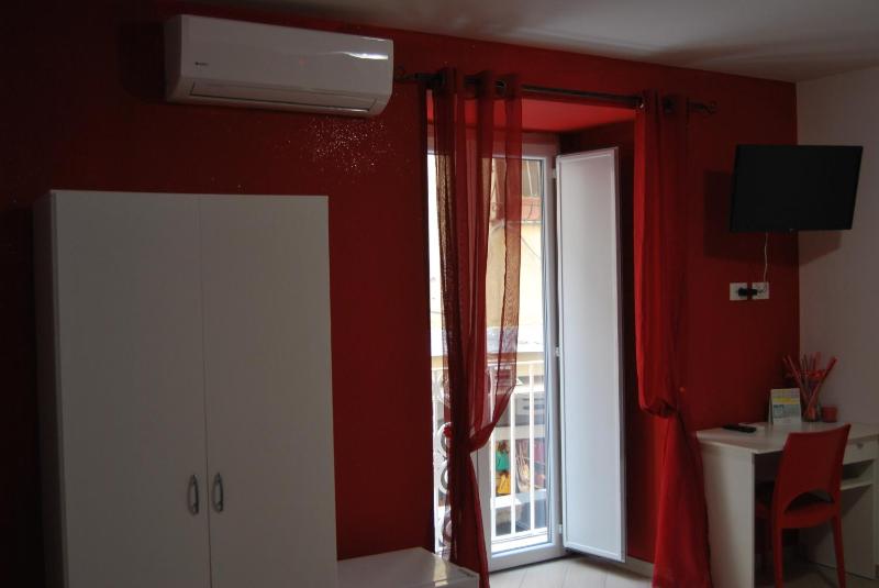 Double or Twin Room with Balcony image 4