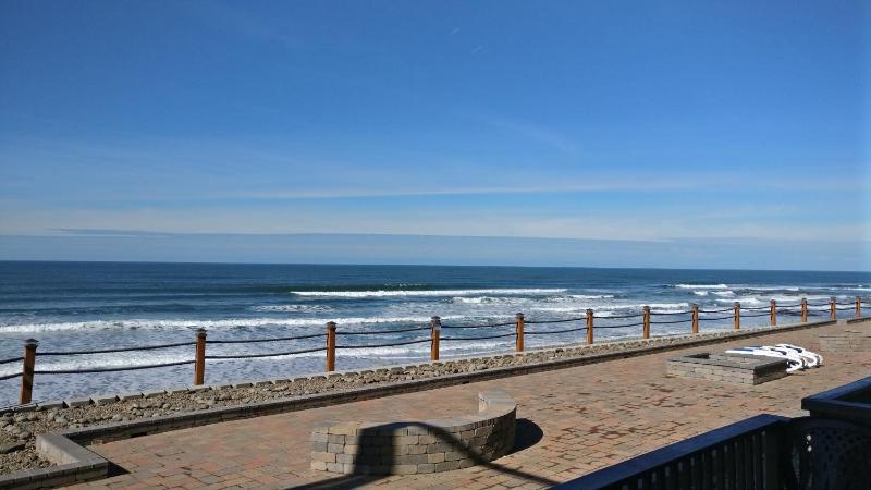 Sailor Jack Oceanfront Motel - image 15