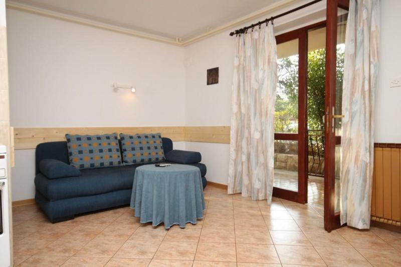 Two-Bedroom Apartment with Terrace image 3