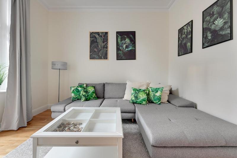 Palermo - Spacious Family Apartment 200 m from Sopot Beach by Lion Apartments - image 24