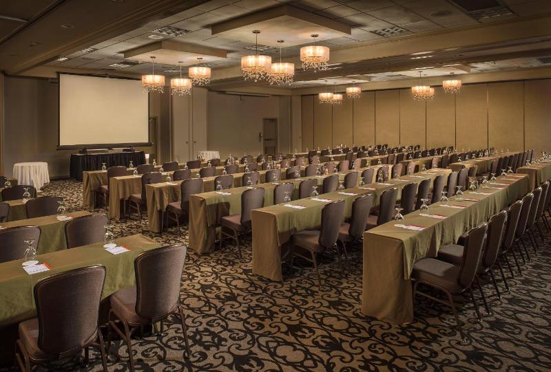 Crowne Plaza Phoenix Airport - PHX By IHG - image 29