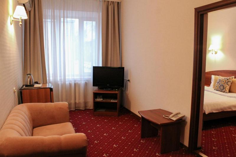 Superior Double Room image 3