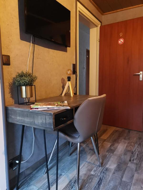 Triple Room image 2