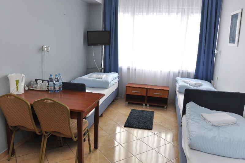 Triple Room image 1