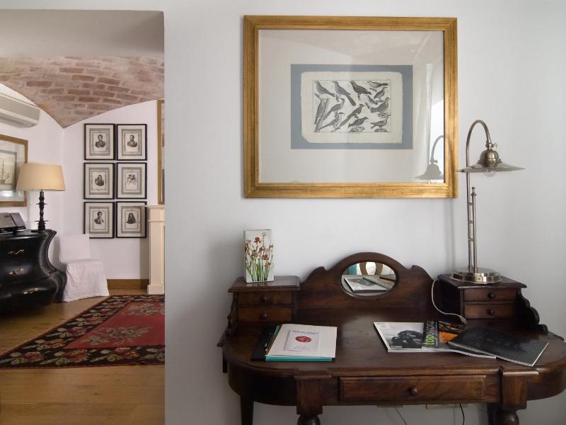 Grand Suite with Terrace image 4