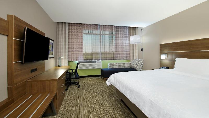 Leisure King Room - Non-Smoking image 2