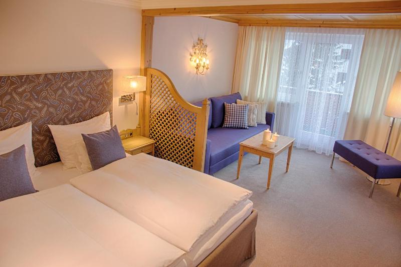 Executive Junior Suite image 2