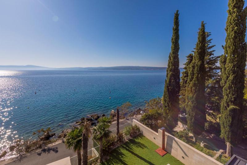 VILLA FRAN - DELUXE PENTHOUSE SUITE with private pool # 4 - image 17