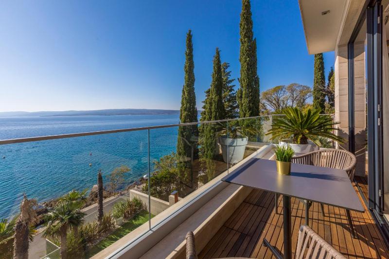 VILLA FRAN - DELUXE PENTHOUSE SUITE with private pool # 4 - image 20