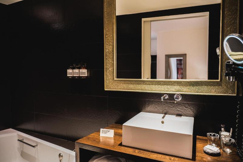 Mediterranean Superior Double/Twin Room image 4