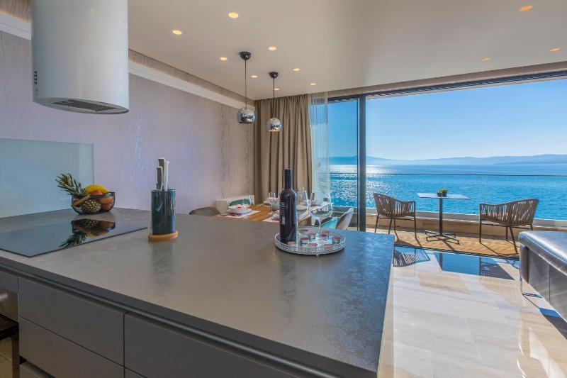 BEACH FRONT VILLA FRAN - DELUXE PENTHOUSE SUITE with private pool - image 24