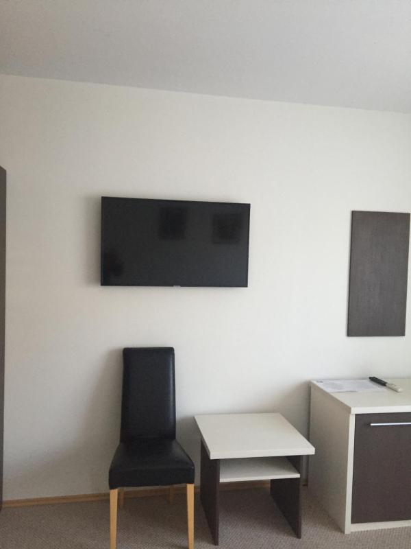 Double Room image 2