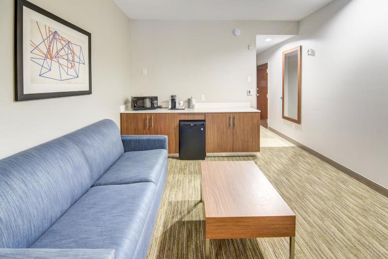 King Suite image 2
