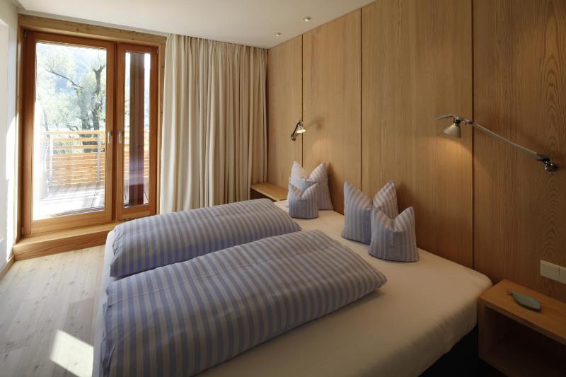 Suite with Balcony image 3