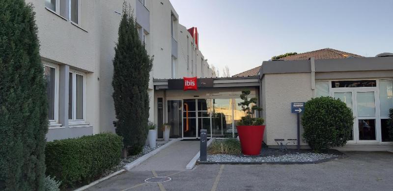 Ibis Arles - image 17