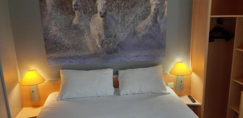 Ibis Arles - image 43