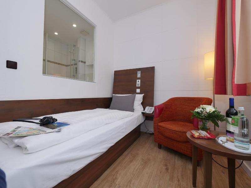 Hotel Westfalia - image 49