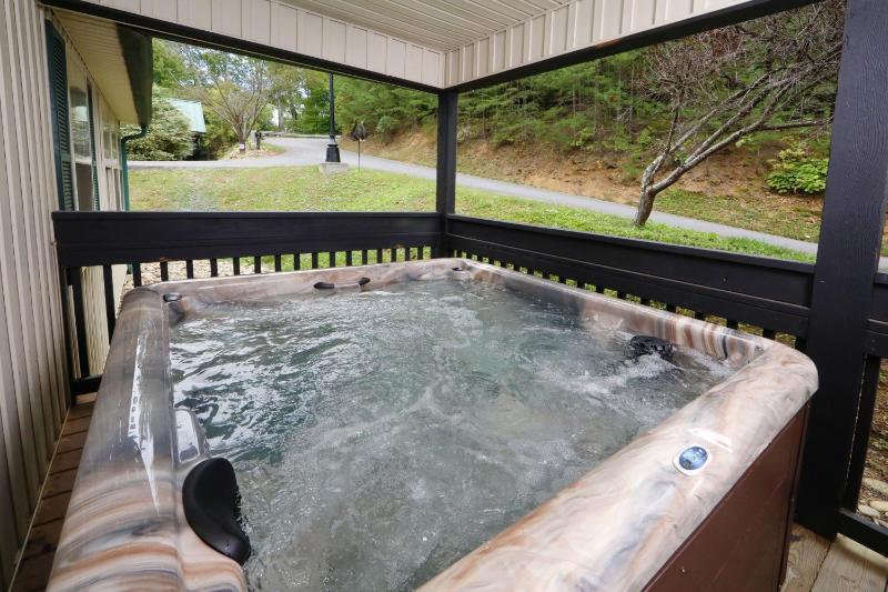 Three-Bedroom Chalet image 1