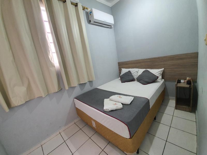 Double Room image 1