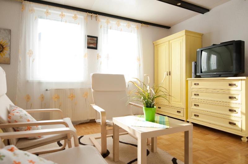 Two-Bedroom Apartment with Terrace image 4