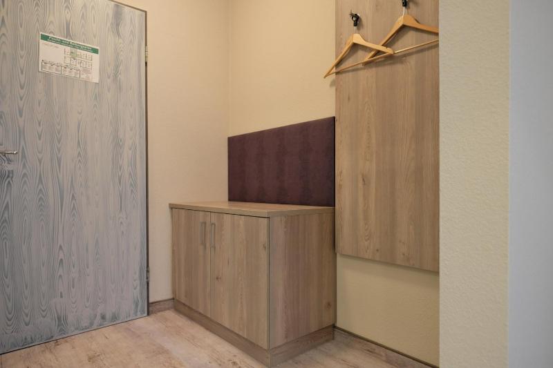 Single Room image 4