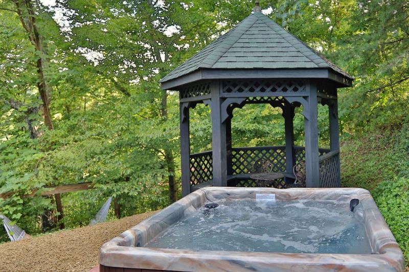 The Perfect location for your Mountain getaway - image 12