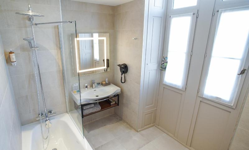 Hotel Mercure Rennes Place Bretagne - image 31