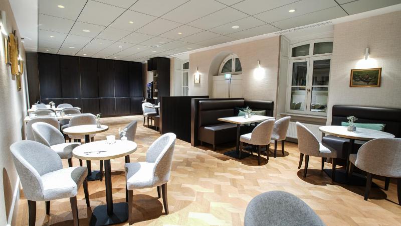 Hotel Mercure Rennes Place Bretagne - image 11