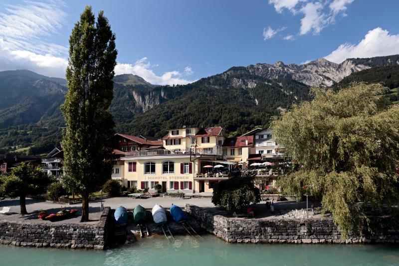 Double Room with Lake View image 1