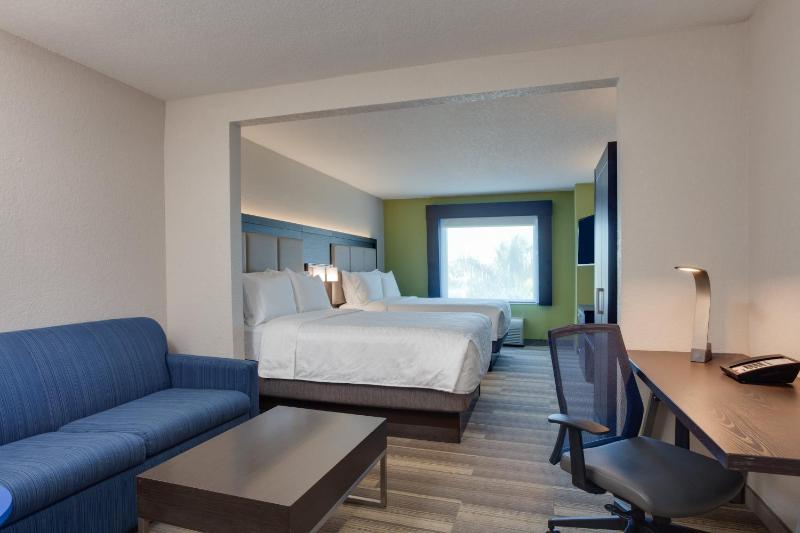 Holiday Inn Express Hotel and Suites Fort Lauderdale Airport Cruise Port By IHG - image 32