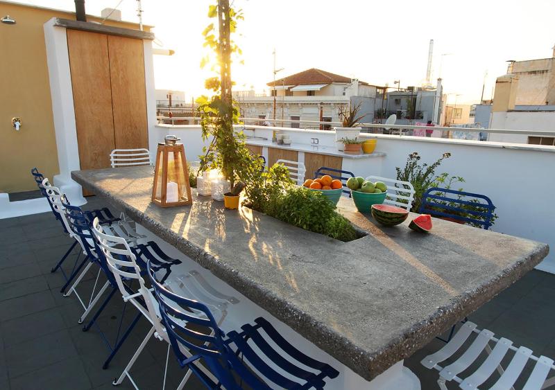 One-Bedroom Suite image 2