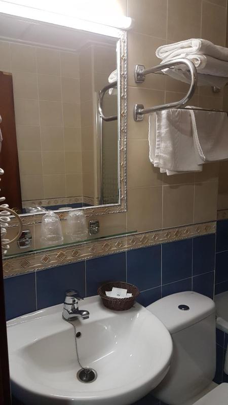 Single Room image 2