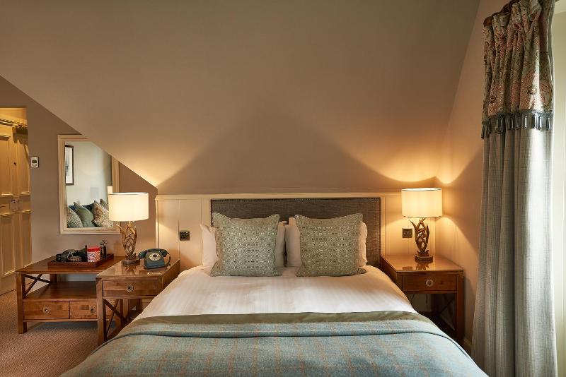 Classic Double or Twin Room image 1